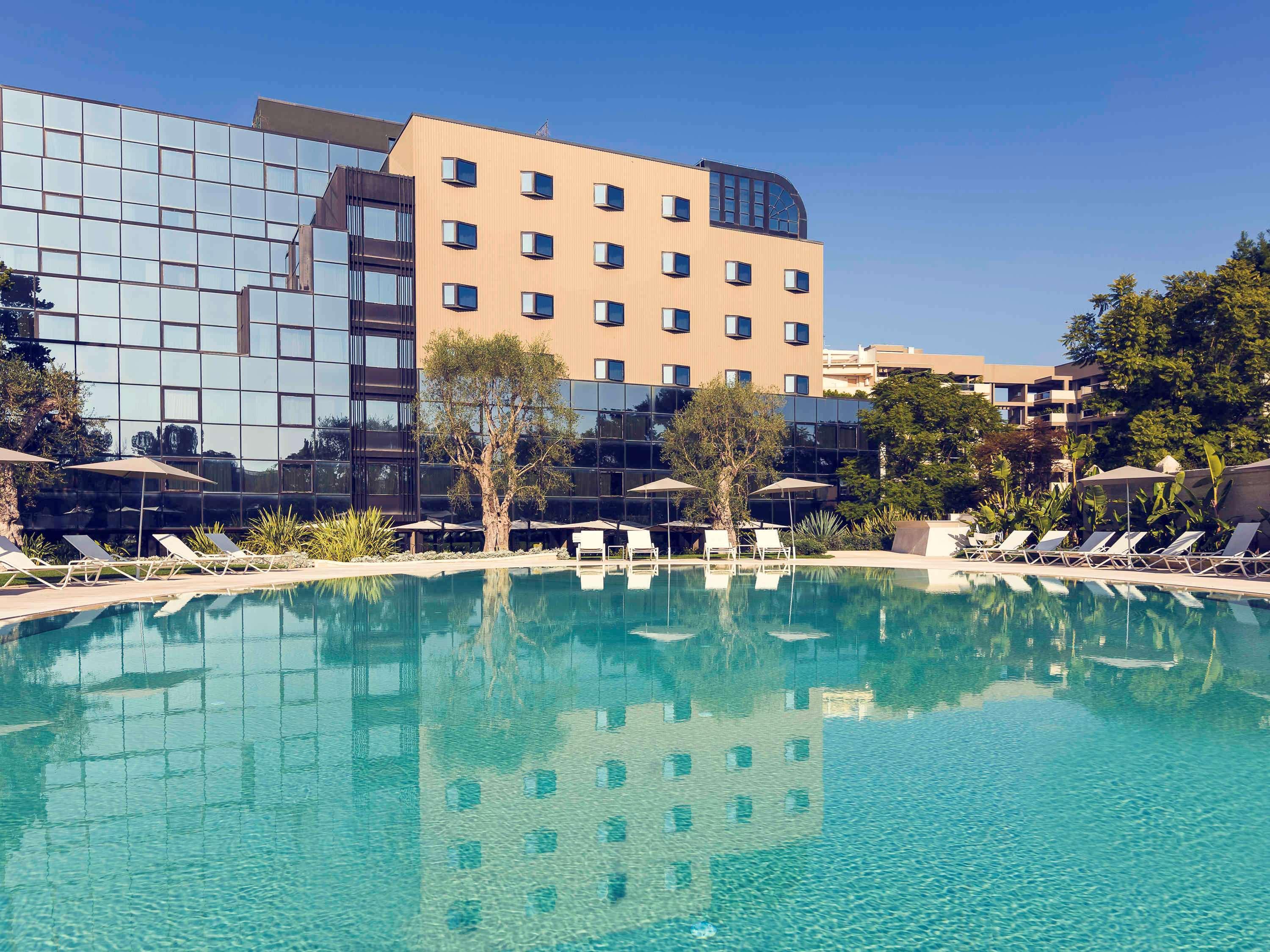 Mercure Villa Romanazzi Carducci Bari Esterno foto