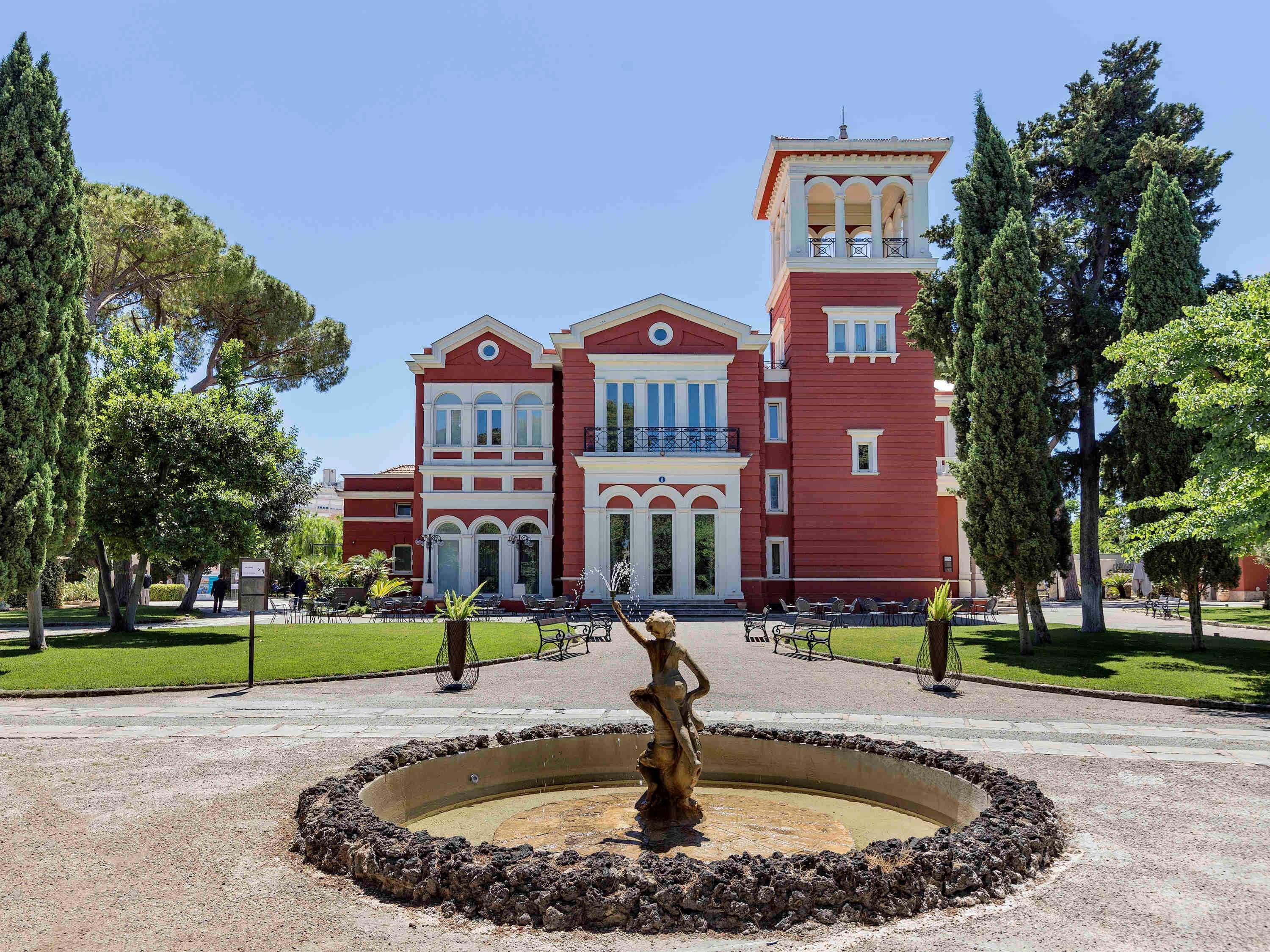 Mercure Villa Romanazzi Carducci Bari Esterno foto